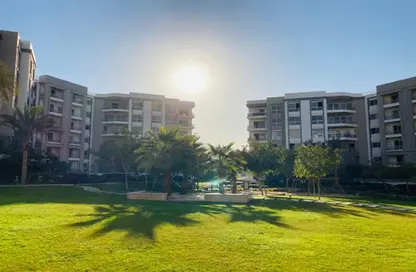 Apartment - 3 Bedrooms - 3 Bathrooms for sale in Hyde Park - 5th Settlement Compounds - The 5th Settlement - New Cairo City - Cairo