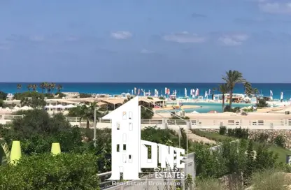 فيلا - 6 غرف نوم - 8 حمامات للبيع في هاسييندا باي - سيدي عبد الرحمن - الساحل الشمالي