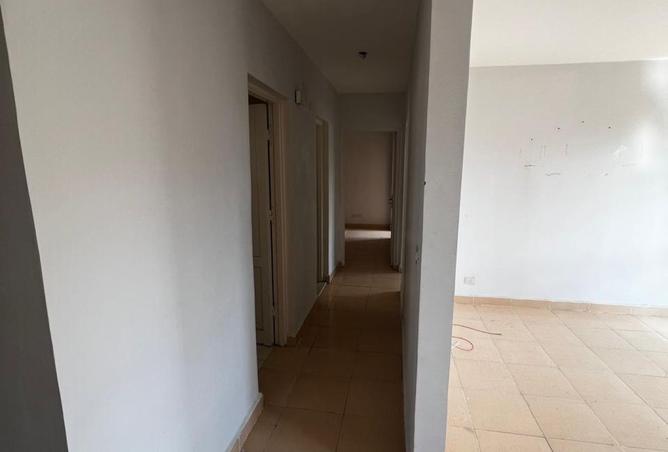 8112406 - Property Image 2