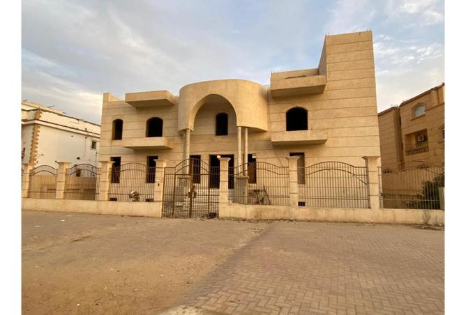 7950960 - صورة العقار 3