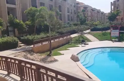 Apartment - 3 Bedrooms - 3 Bathrooms for sale in Stone Residence - 5th Settlement Compounds - The 5th Settlement - New Cairo City - Cairo