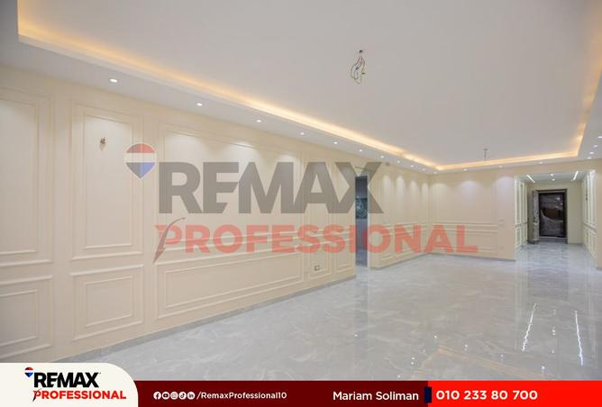 8375472 - Property Image 2