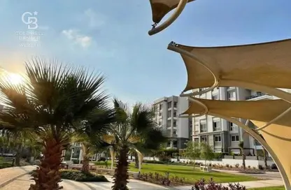 Apartment - 1 Bedroom - 2 Bathrooms for sale in Hyde Park - New Cairo City - Cairo