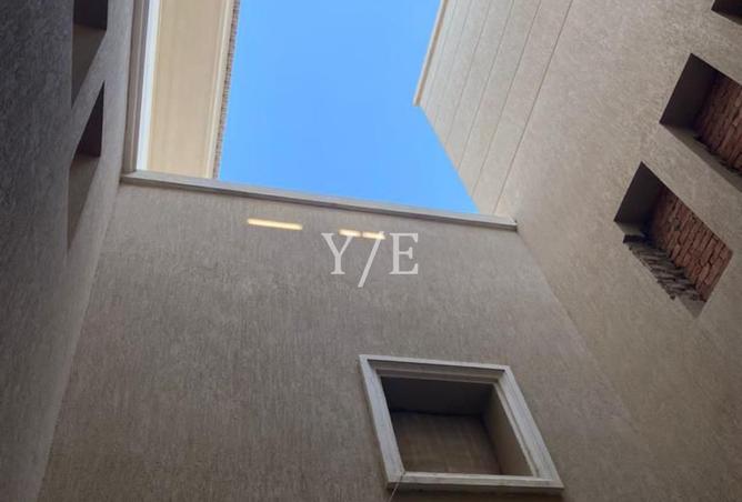 8165974 - Property Image 2