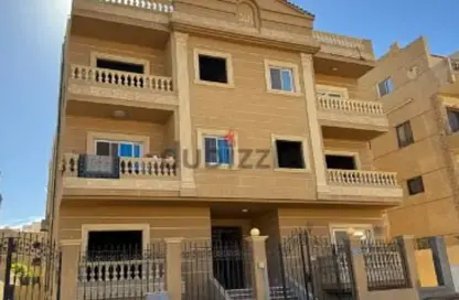 Apartment - 3 Bedrooms - 2 Bathrooms for sale in South Investors Area - New Cairo City - Cairo