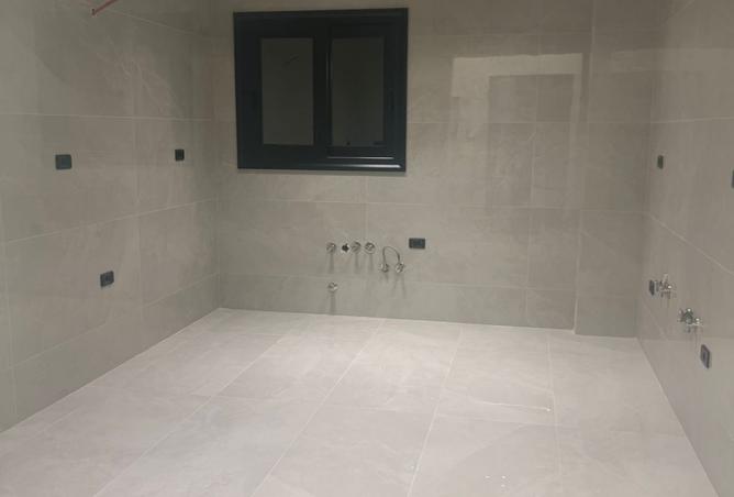 8015142 - Property Image 3