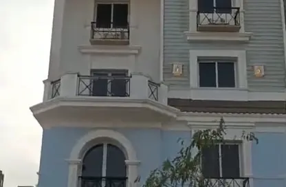 iVilla - 3 Bedrooms - 3 Bathrooms for sale in Mountain View iCity October - 6 October Compounds - 6 October City - Giza