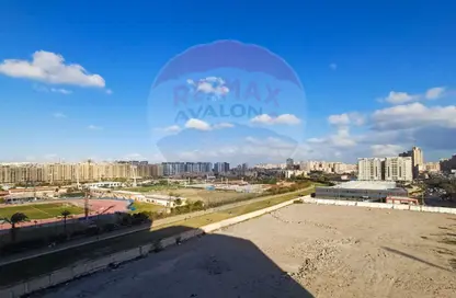 Apartment - 3 Bedrooms - 2 Bathrooms for sale in 14th of May Bridge - Smouha - Hay Sharq - Alexandria