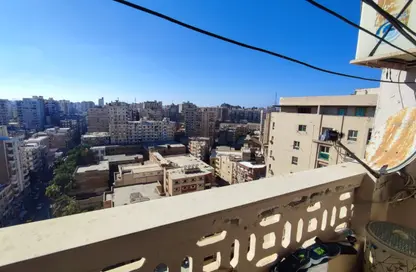 شقة - 3 غرف نوم - 1 حمام للبيع في شارع محرم بك - محرم بك - حي وسط - الاسكندرية
