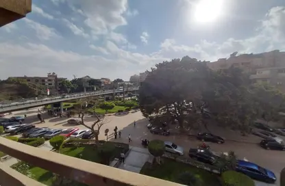 Apartment - 3 Bedrooms - 3 Bathrooms for sale in Maadi - Hay El Maadi - Cairo