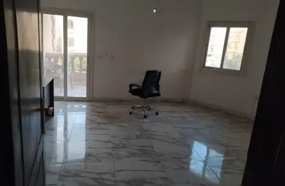 Apartment - 3 Bedrooms - 2 Bathrooms for rent in El Yasmeen 1 - El Yasmeen - New Cairo City - Cairo