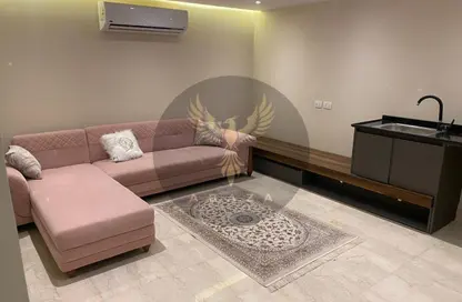 Penthouse - 4 Bedrooms - 5 Bathrooms for rent in Lake View Residence - 5th Settlement Compounds - The 5th Settlement - New Cairo City - Cairo