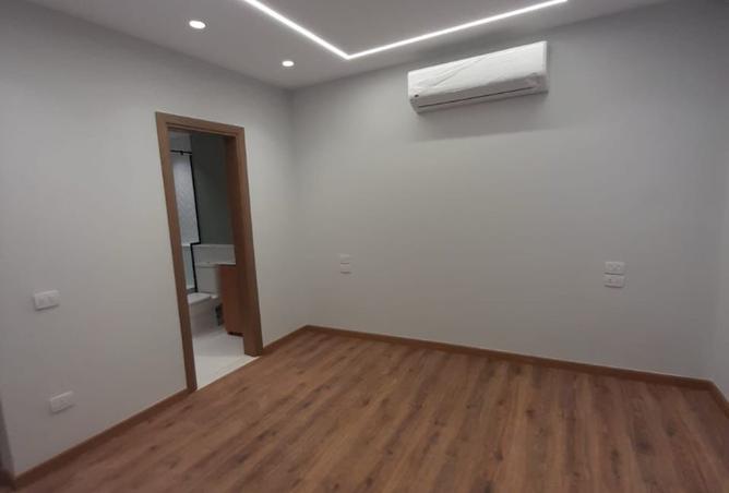 8556858 - Property Image 3