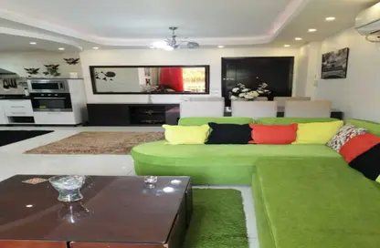 Apartment - 2 Bedrooms - 2 Bathrooms for sale in Madinaty - Cairo