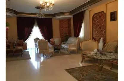 Villa - 7+ Bedrooms - 7+ Bathrooms for sale in Yasmine District - 14th District - Sheikh Zayed City - Giza