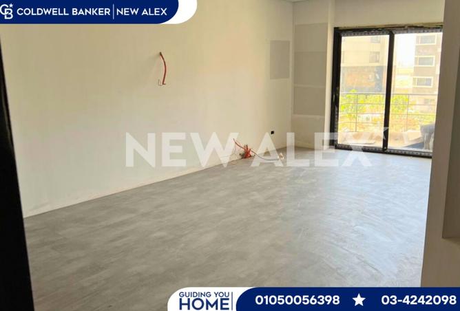 8237782 - Property Image 2