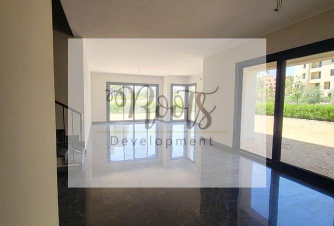8064992 - Property Image 2