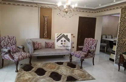 Apartment - 2 Bedrooms - 2 Bathrooms for sale in Street 9 - Al Hadaba Al Olya - Mokattam - Cairo
