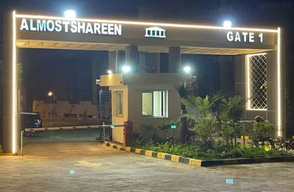 Apartment - 2 Bedrooms - 2 Bathrooms for sale in Mostashareen - North Investors Area - New Cairo City - Cairo