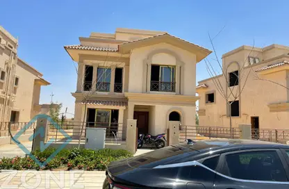 Villa - 4 Bedrooms - 5 Bathrooms for sale in Madinaty - Cairo