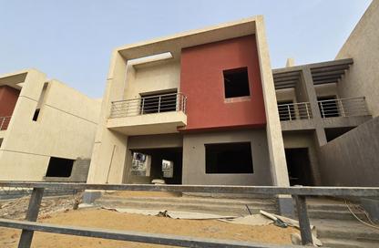 iVilla - 3 Bedrooms - 3 Bathrooms for sale in Madinaty - Cairo