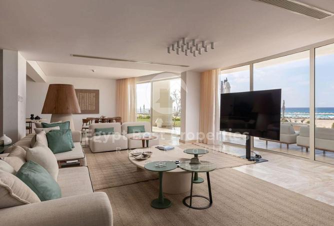 8421821 - Property Image 2