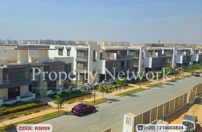 Apartment - 3 Bedrooms - 2 Bathrooms for sale in Taj City - 5th Settlement Compounds - The 5th Settlement - New Cairo City - Cairo