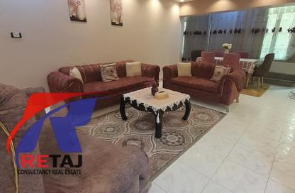 Apartment - 2 Bedrooms - 1 Bathroom for rent in Mostafa Al Nahas St. - 6th Zone - Nasr City - Cairo