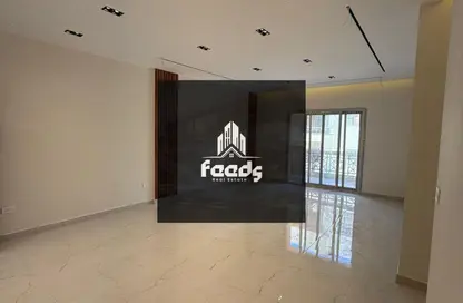 شقة - 3 غرف نوم - 3 حمامات للايجار في بارادايس - امتداد المستثمرين الشمالية - مدينة القاهرة الجديدة - القاهرة