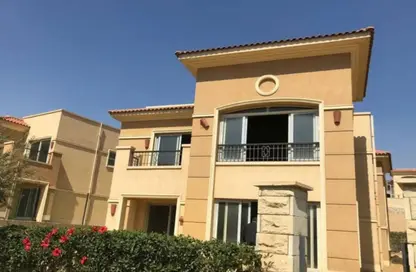 Townhouse - 5 Bedrooms - 5 Bathrooms for sale in Stone Park - 5th Settlement Compounds - The 5th Settlement - New Cairo City - Cairo