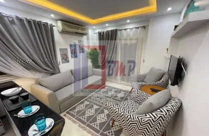 شقة - غرفة نوم - 1 حمام للايجار في حى جنوب الاكايمية - مدينة القاهرة الجديدة - القاهرة