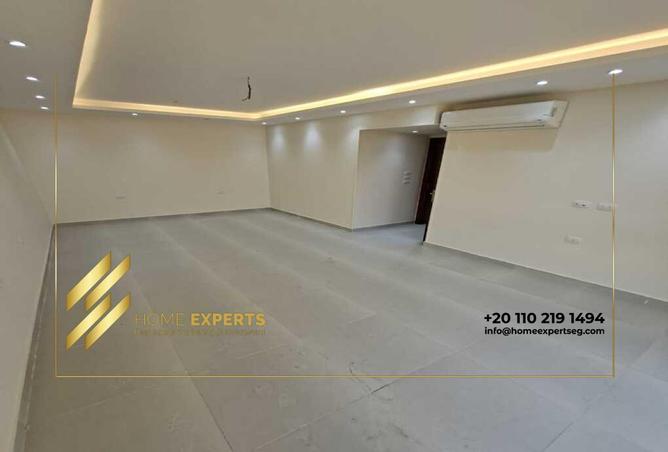 8210572 - Property Image 2