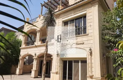 فيلا - 5 غرف نوم - 5 حمامات للايجار في ليك فيو - كمبوندات التجمع الخامس - التجمع الخامس - مدينة القاهرة الجديدة - القاهرة