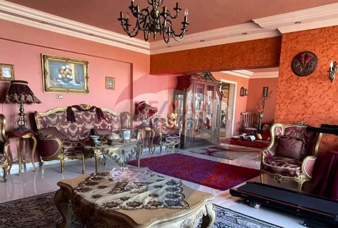 8077474 - Property Image 3