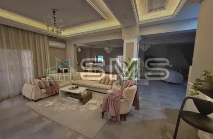 Apartment - 3 Bedrooms - 2 Bathrooms for sale in Al Gezira St. - South Investors Area - New Cairo City - Cairo