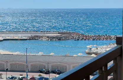 شقة - 4 غرف نوم - 3 حمامات للبيع في شارع سوريا - رشدي - حي شرق - الاسكندرية