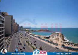 Apartment - 3 Bedrooms - 1 Bathroom for rent in Al Geish Road - Laurent - Hay Sharq - Alexandria