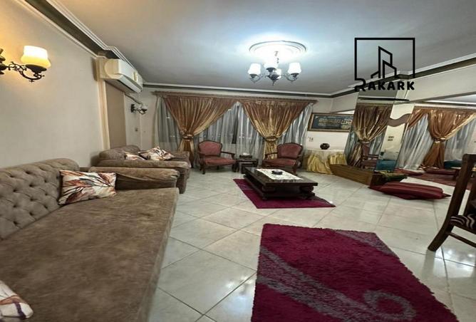 8555012 - Property Image 2