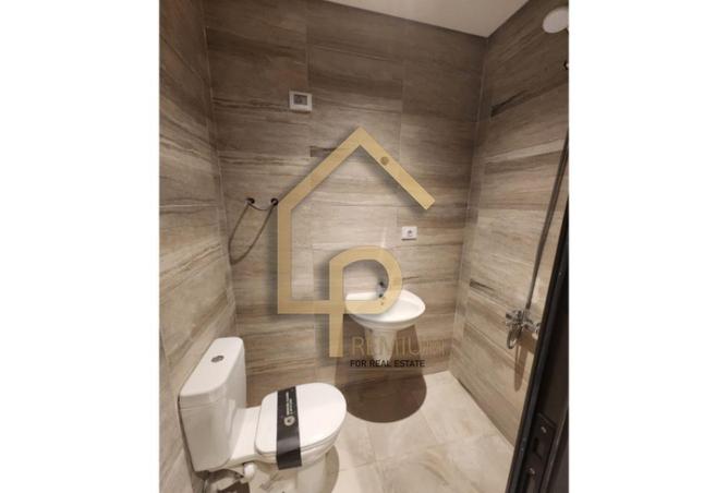 8084354 - Property Image 3