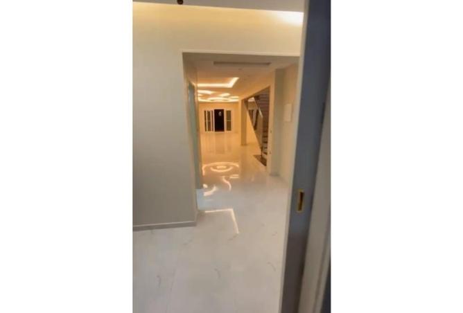 7989261 - Property Image 3