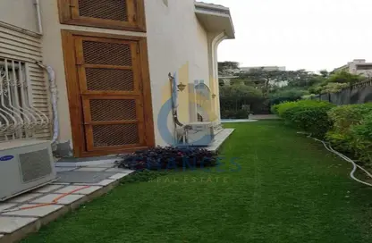 فيلا - 5 غرف نوم - 4 حمامات للبيع في جولدن هايتس - المستثمرين الشمالية - مدينة القاهرة الجديدة - القاهرة