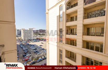 Apartment - 3 Bedrooms - 2 Bathrooms for sale in El Safwa - New Smouha - Smouha - Hay Sharq - Alexandria