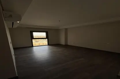 (بنتهاوس  (روف - 4 غرف نوم - 5 حمامات للبيع في فيلدج فيوز - أبراج زيد - كمبوندات الشيخ زايد - الشيخ زايد - الجيزة