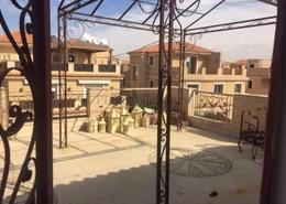 Villa - 3 bedrooms - 3 bathrooms for للبيع in Maxim - The 1st Settlement - New Cairo City - Cairo