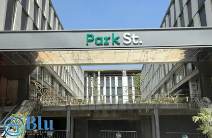 Office Space - Studio for sale in Park St. - Ring Road - The 5th Settlement - New Cairo City - Cairo