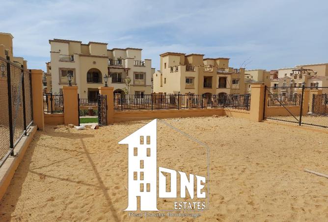 8069022 - Property Image 2