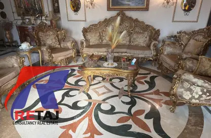 شقة - 4 غرف نوم - 4 حمامات للبيع في شارع الشيماء - المنطقة و - حى جنوب الاكايمية - مدينة القاهرة الجديدة - القاهرة