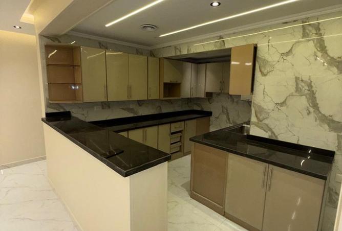 8087801 - Property Image 2