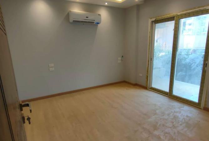 8019687 - Property Image 3