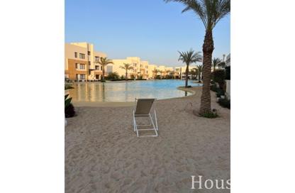 Chalet - 3 Bedrooms - 3 Bathrooms for sale in Azha - Al Ain Al Sokhna - Suez